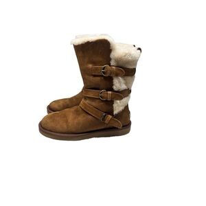 UGG chestnut Becket Biker boots 🥾 Women sz 9